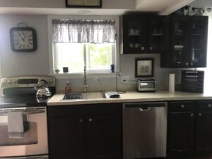 Guest House Kitchen - Graceful Gatherings at LedgeRock